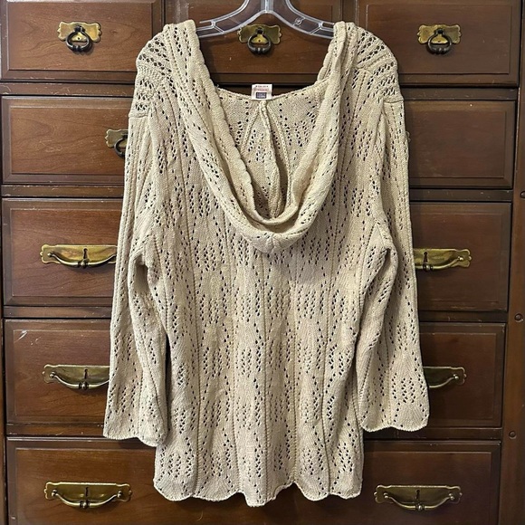 Y2K Sweater - Picture 2 of 3